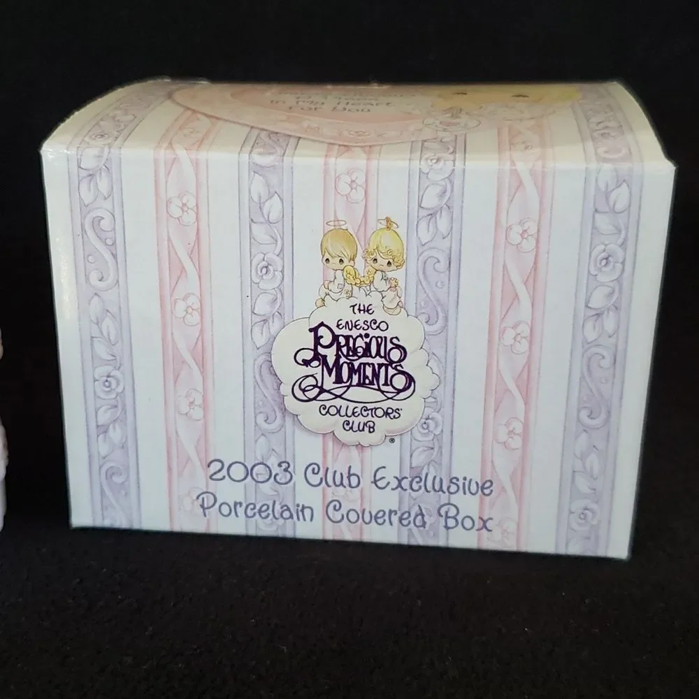 2003 Precious Moments Club Exclusive Porcelain Trinket Box Heart Shaped #111768